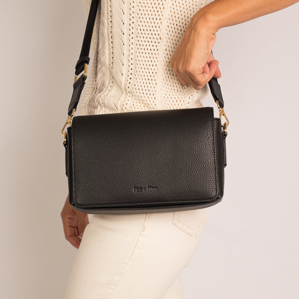 Finn+bag mini Negra