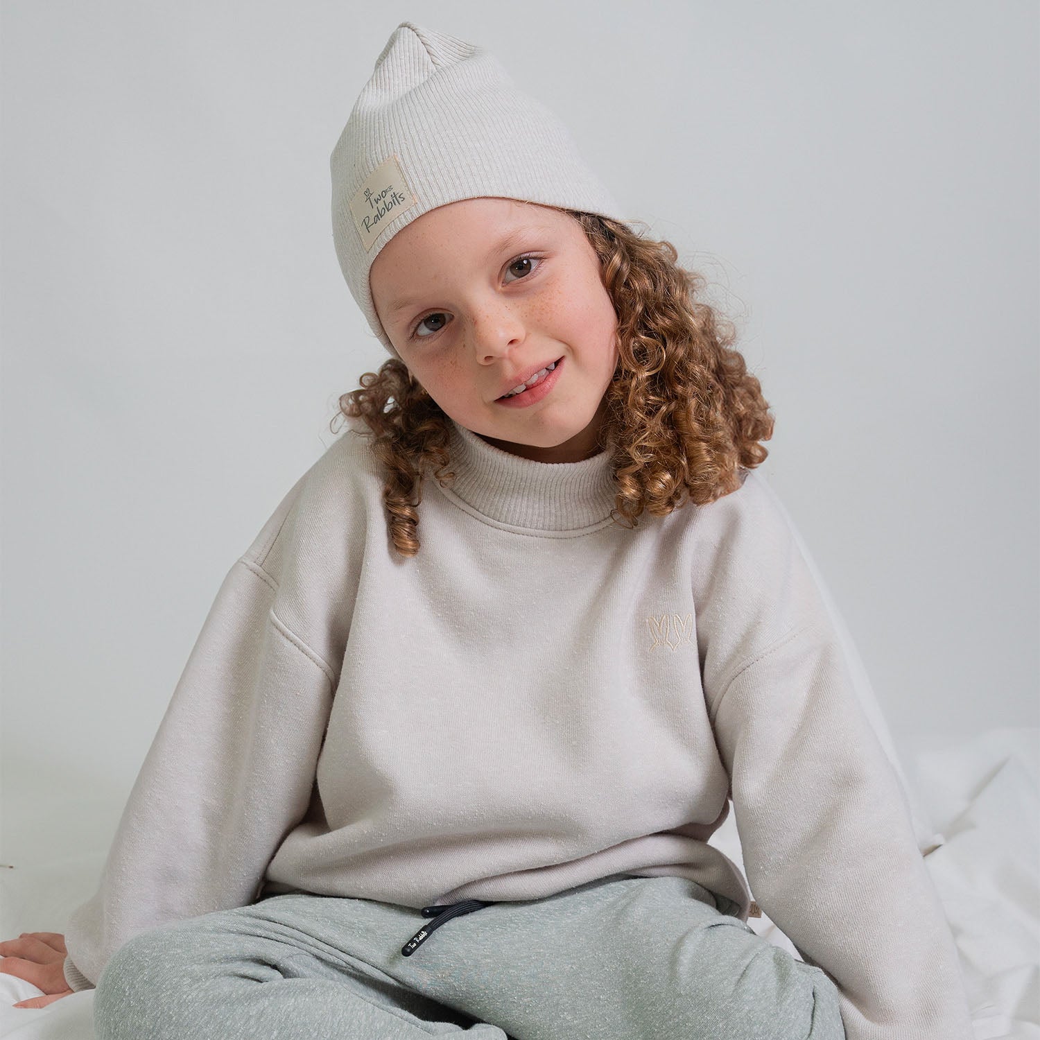 Sweatshirt Oversize Cuello Alto Silver Moon